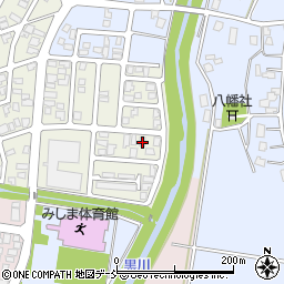新潟県長岡市吉崎985-100周辺の地図
