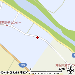 新潟県三条市島潟9-1周辺の地図