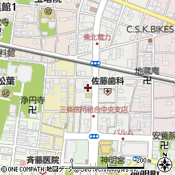 京屋クリーニング店周辺の地図
