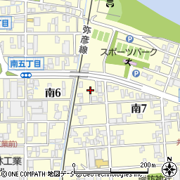 新潟県燕市南7丁目3周辺の地図