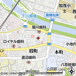 新潟県加茂市穀町周辺の地図