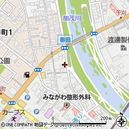 新潟県加茂市番田13-24周辺の地図