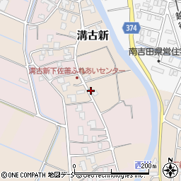 新潟県燕市溝古新712周辺の地図