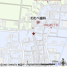 新潟県燕市東太田1302周辺の地図