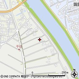 新潟県新潟市南区下曲通32周辺の地図