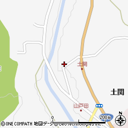 福島県伊達市霊山町山戸田土関1-2周辺の地図