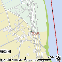 新潟県新潟市南区犬帰新田573-3周辺の地図