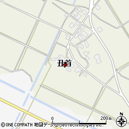 新潟県新発田市丑首周辺の地図