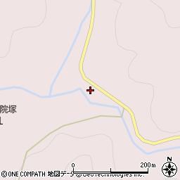 新潟県佐渡市西三川580周辺の地図