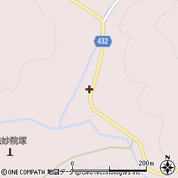 新潟県佐渡市西三川564周辺の地図