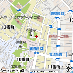 新潟県新潟市中央区古町通（１２番町）周辺の地図
