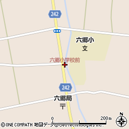 六郷小学校前周辺の地図