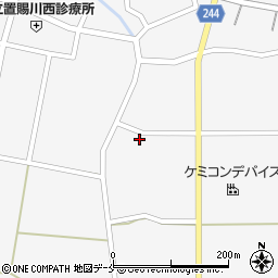 山形県東置賜郡川西町上小松2575-2周辺の地図