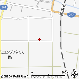 山形県東置賜郡川西町上小松2301周辺の地図