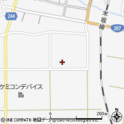 山形県東置賜郡川西町上小松2300周辺の地図