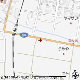 山形県東置賜郡川西町上小松2324周辺の地図