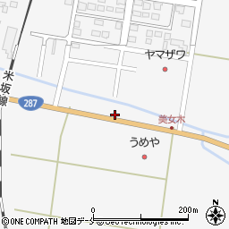 山形県東置賜郡川西町上小松2330周辺の地図