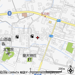 山形県東置賜郡川西町上小松3135周辺の地図