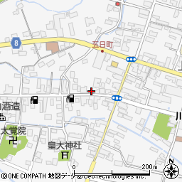 山形県東置賜郡川西町上小松3529周辺の地図