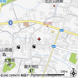 山形県東置賜郡川西町上小松3532周辺の地図