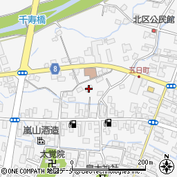 山形県東置賜郡川西町上小松3435周辺の地図