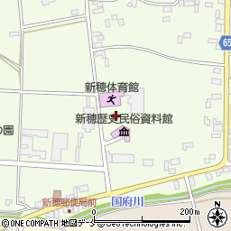 佐渡市新穂行政サービスセンター周辺の地図