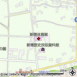 佐渡市新穂体育館周辺の地図