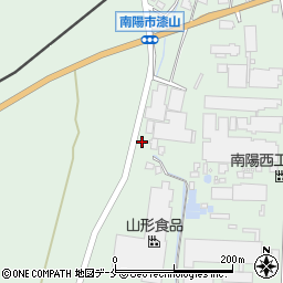 山形県南陽市漆山710周辺の地図