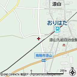 山形県南陽市漆山1585周辺の地図