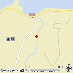 新潟県佐渡市両尾215周辺の地図