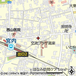 山形県南陽市宮内2740-10周辺の地図