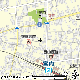 山形県南陽市宮内2899-8周辺の地図