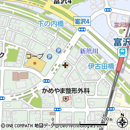 ファミリーマート富沢南一丁目店周辺の地図