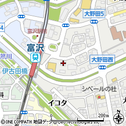 メゾンマスト富沢周辺の地図