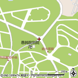 市民墓地入口周辺の地図