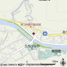 山形県鶴岡市湯温海甲305周辺の地図