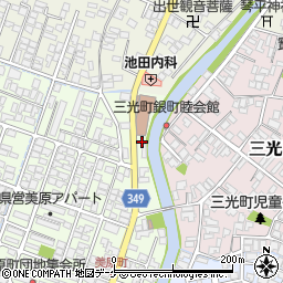 イシンホーム鶴岡店周辺の地図
