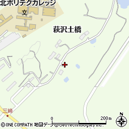 宮城県栗原市築館萩沢土橋32-128周辺の地図