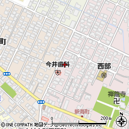 山形県鶴岡市新海町11-36周辺の地図