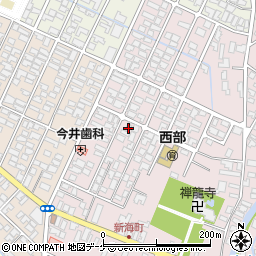 山形県鶴岡市新海町11-48周辺の地図