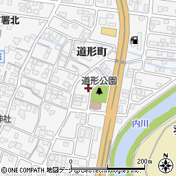 山形県鶴岡市道形町23周辺の地図