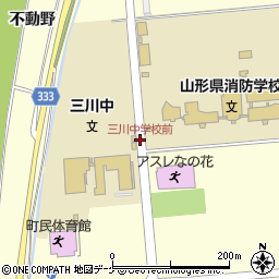 三川中学校前周辺の地図