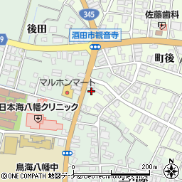 山形県酒田市小泉前田8-7周辺の地図