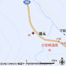 秋田県湯沢市皆瀬湯元121周辺の地図
