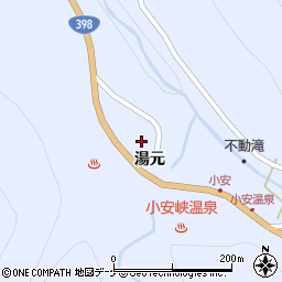 秋田県湯沢市皆瀬湯元130周辺の地図