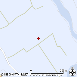 秋田県湯沢市皆瀬長游74周辺の地図