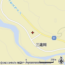秋田県湯沢市高松三途川周辺の地図