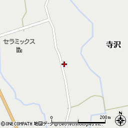 秋田県湯沢市寺沢田中65周辺の地図