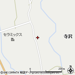 秋田県湯沢市寺沢田中63周辺の地図