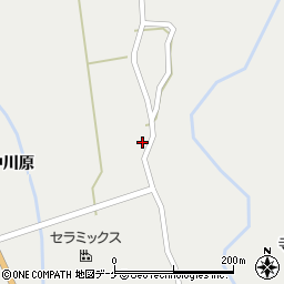 秋田県湯沢市寺沢本郷118周辺の地図